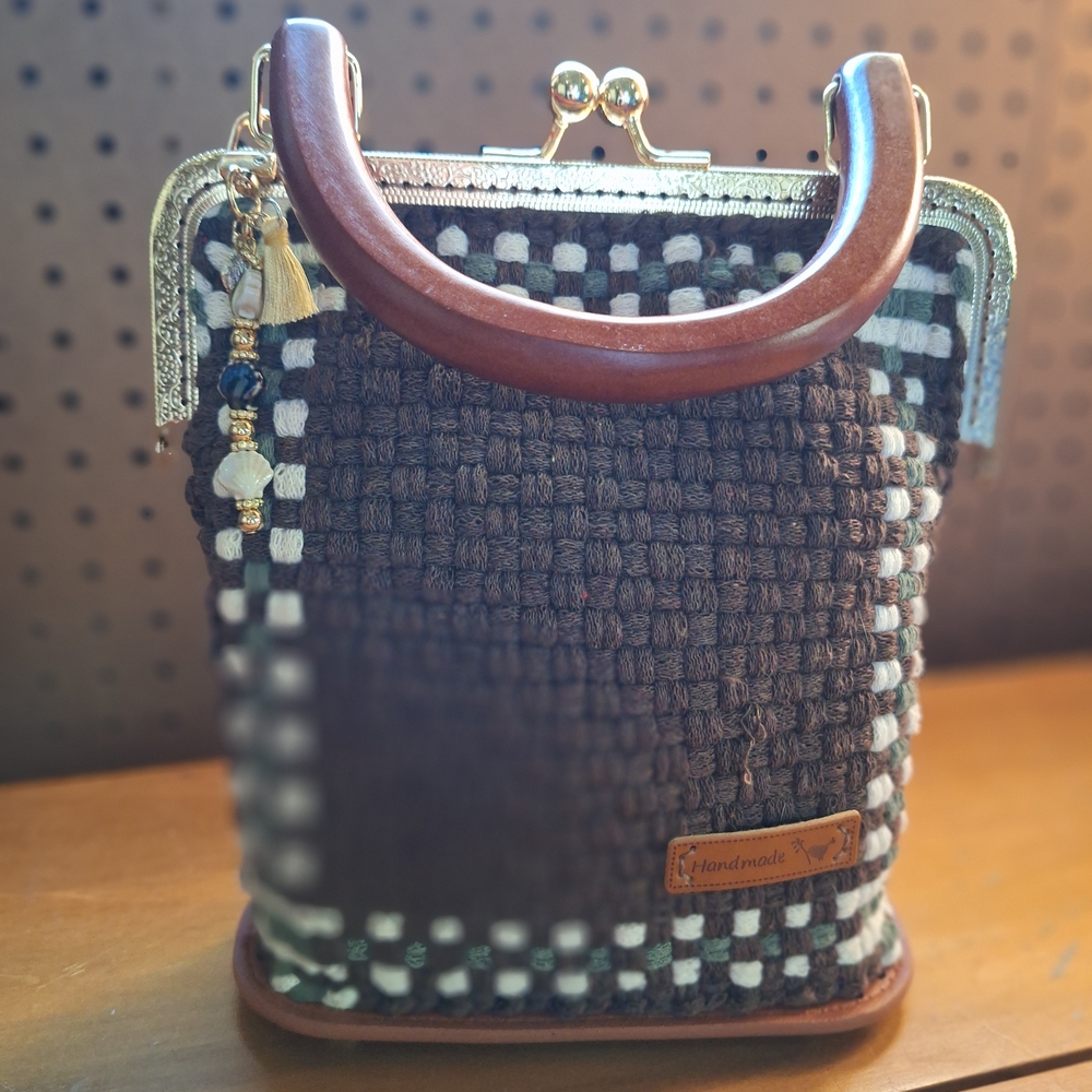 Brown Woven Top-Handle Bag with Cream & Green Trim - Picture 2 of 9